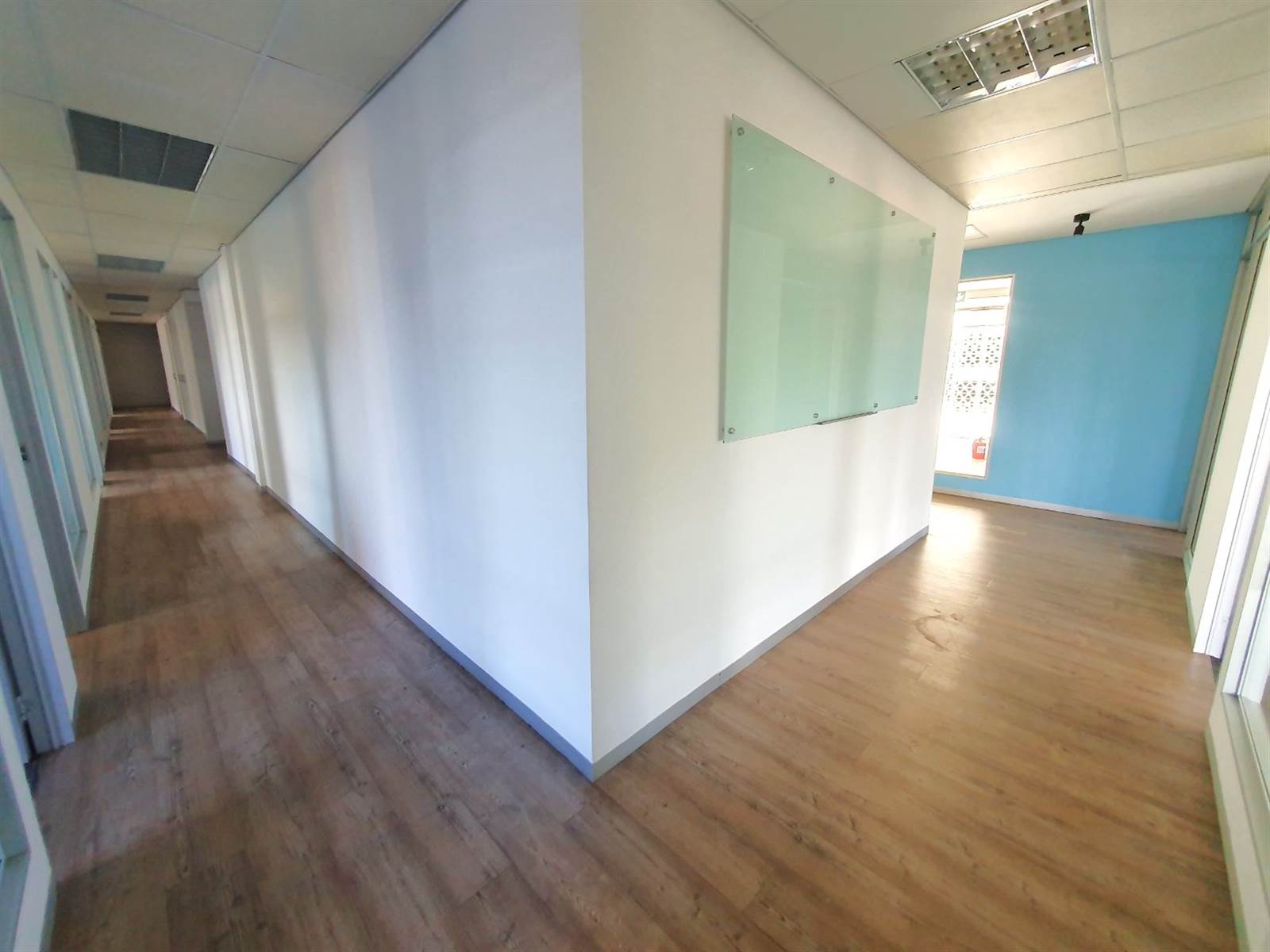 500  m² Office Space in Bryanston photo number 8