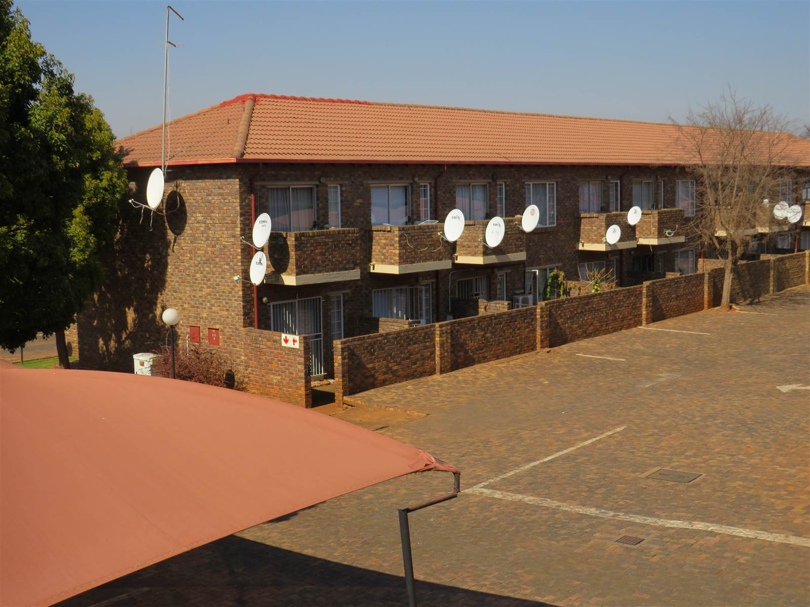 1 Bed Apartment in Highveld photo number 1