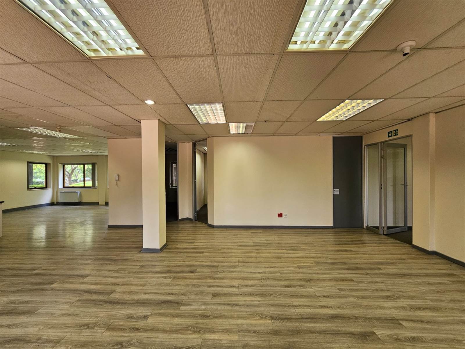 381  m² Commercial space in Woodmead photo number 9