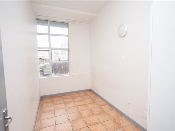 1 Bed Flat