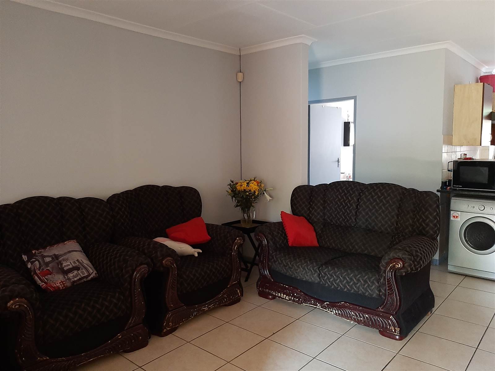 2 Bed Townhouse in Delmas photo number 6