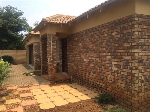 3 Bedroom House 3 Bedroom House