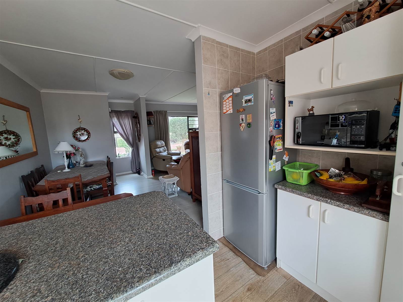 2 Bed Townhouse in Jeffreys Bay photo number 7