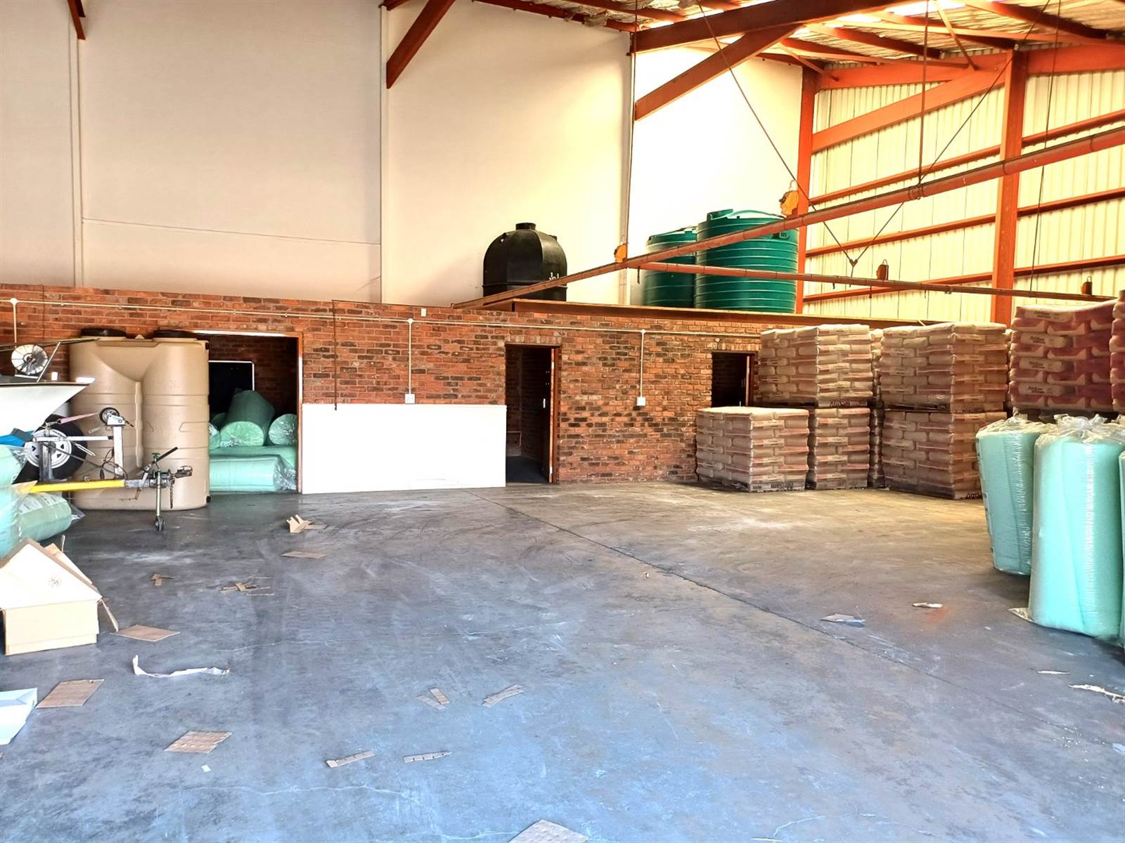 320  m² Industrial space in Polokwane Central photo number 2