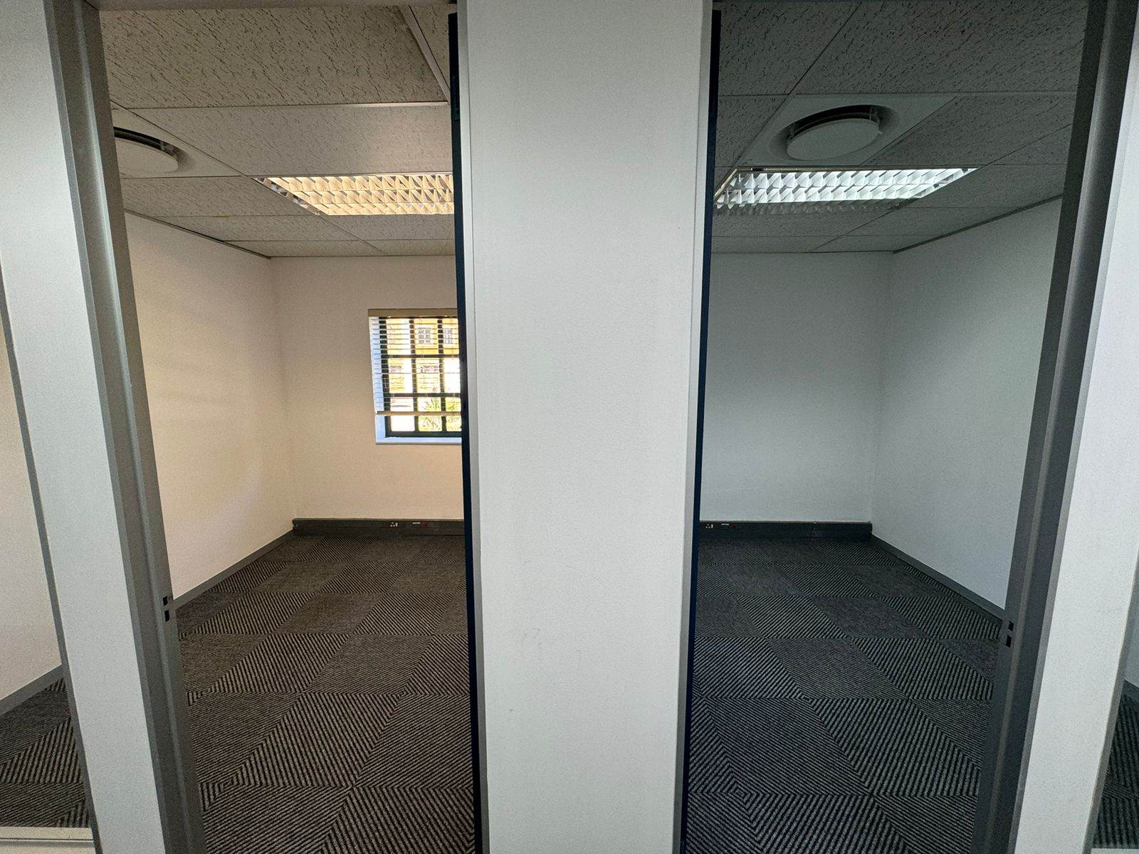 498  m² Commercial space in Sunninghill photo number 28