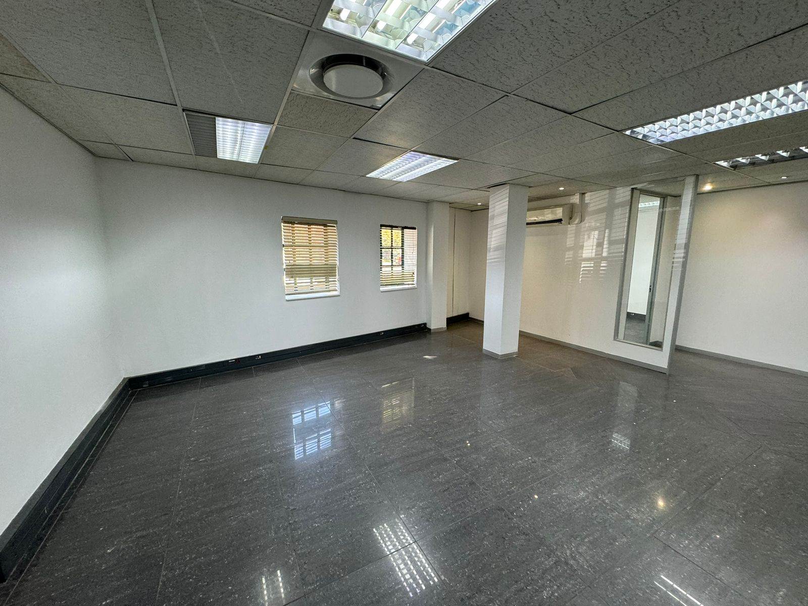 498  m² Commercial space in Sunninghill photo number 15