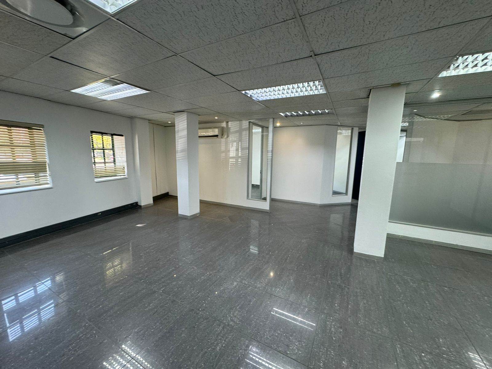 498  m² Commercial space in Sunninghill photo number 14
