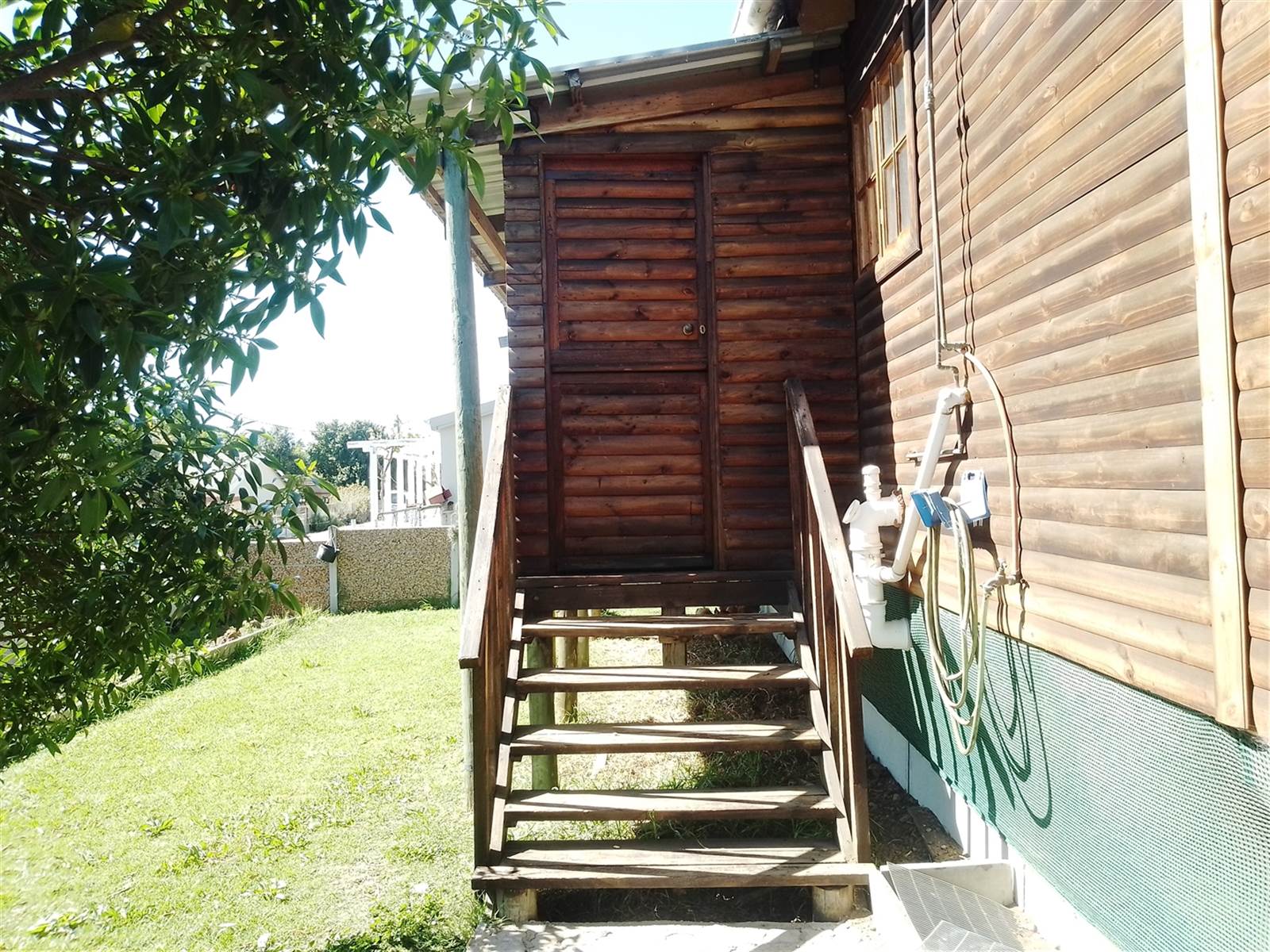 2 Bed House in Albertinia photo number 2