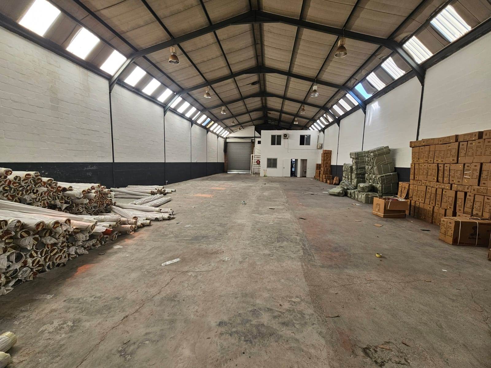 445  m² Industrial space in Montague Gardens photo number 2