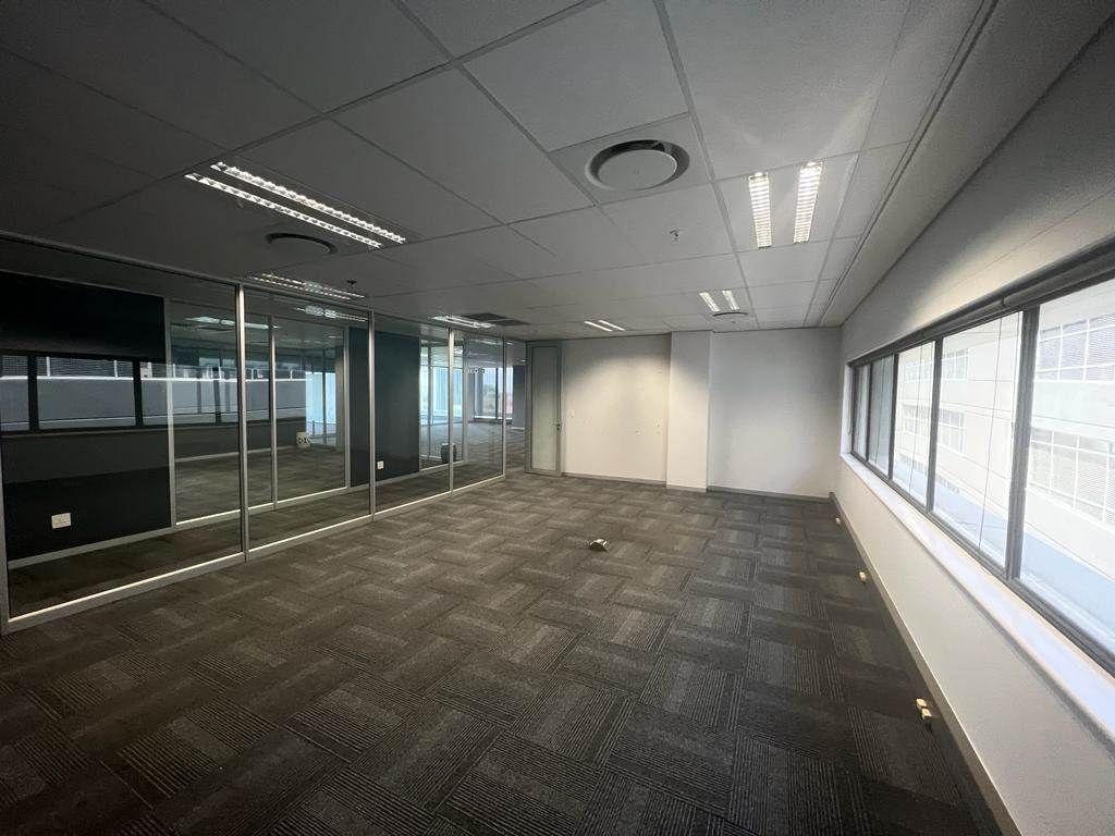 5200  m² Commercial space in Rosebank photo number 22
