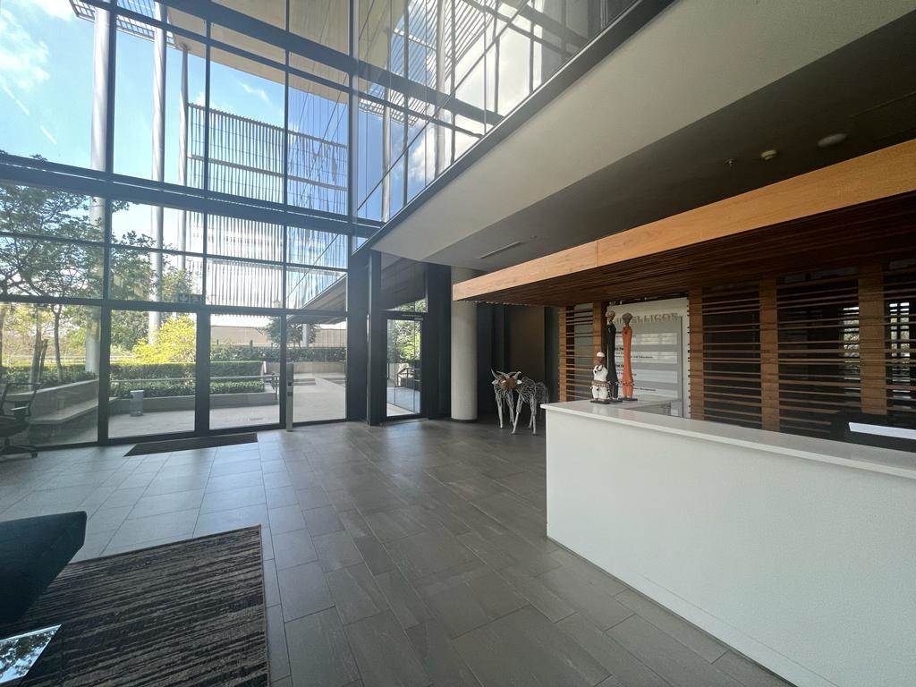 5200  m² Commercial space in Rosebank photo number 11