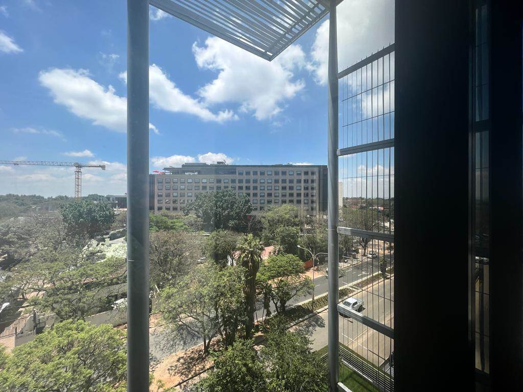 5200  m² Commercial space in Rosebank photo number 13