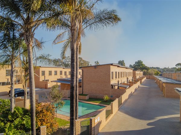 3 Bedroom Townhouse