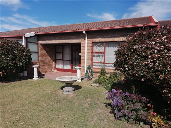 2 Bedroom House 2 Bedroom House