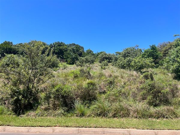 1581 m² Land available in Simbithi Estate