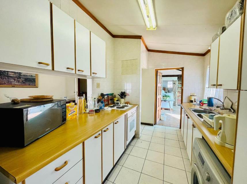 2 Bed House in Rosettenville photo number 11