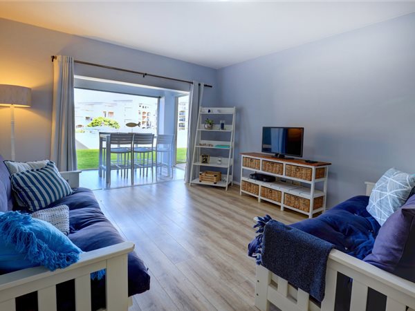 2 Bedroom Apartment 2 Bedroom Apartment
