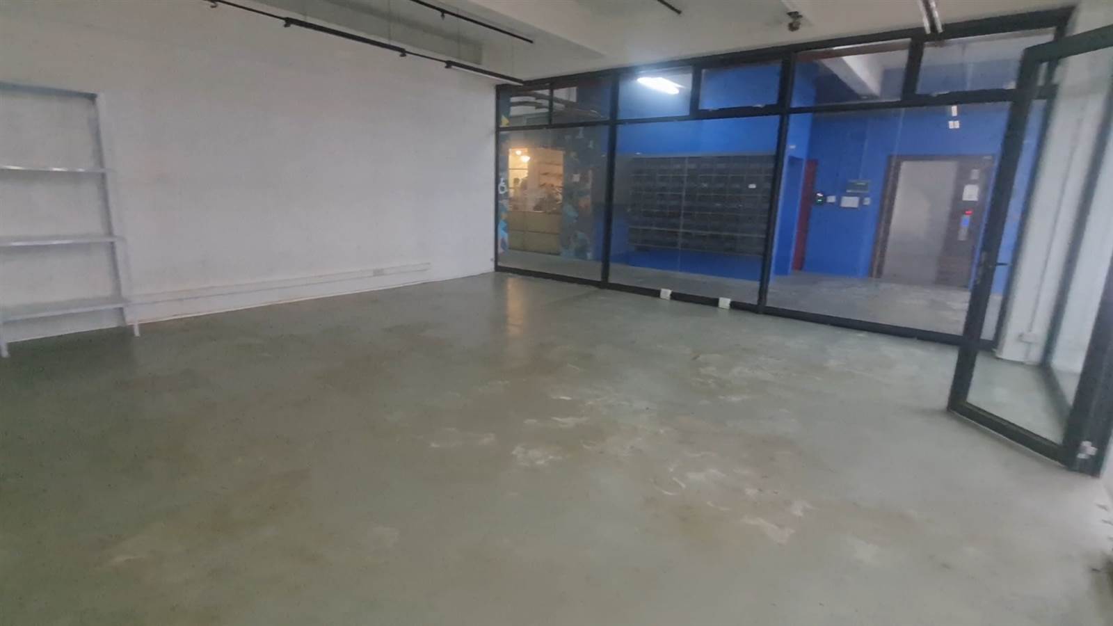 55  m² Commercial space in Woodstock photo number 6