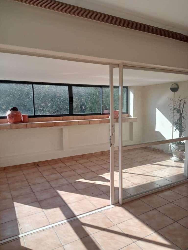 2.5 Bed Apartment in La Montagne photo number 7