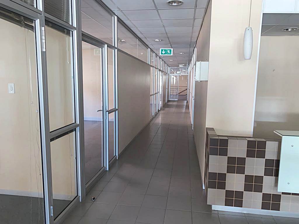 800  m² Commercial space in Bloemfontein photo number 15