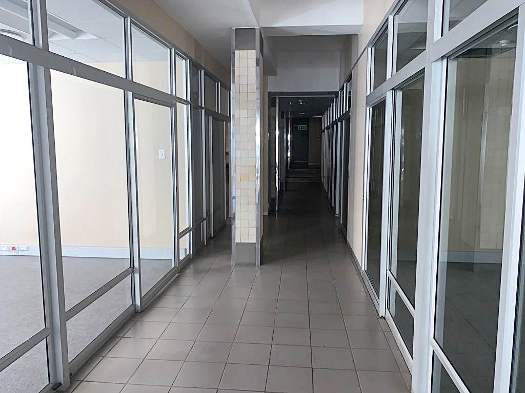 800  m² Commercial space in Bloemfontein photo number 16