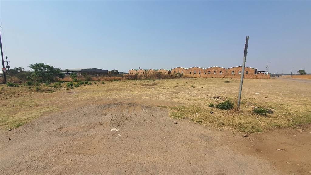 1 ha Land available in Derdepoort photo number 7