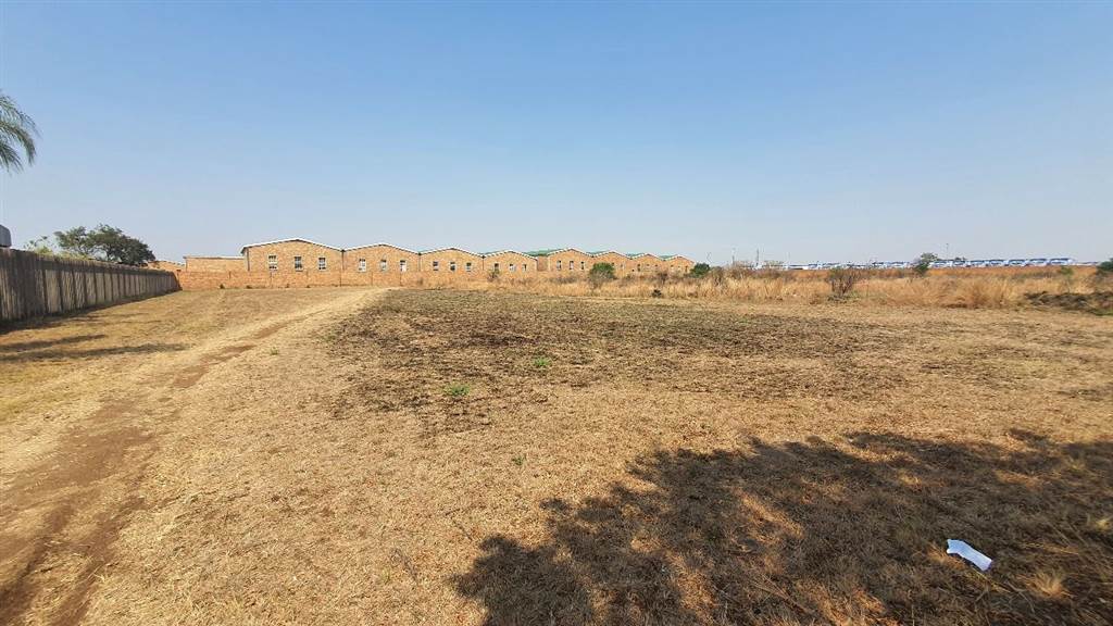 1 ha Land available in Derdepoort photo number 18