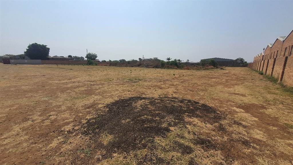 1 ha Land available in Derdepoort photo number 10
