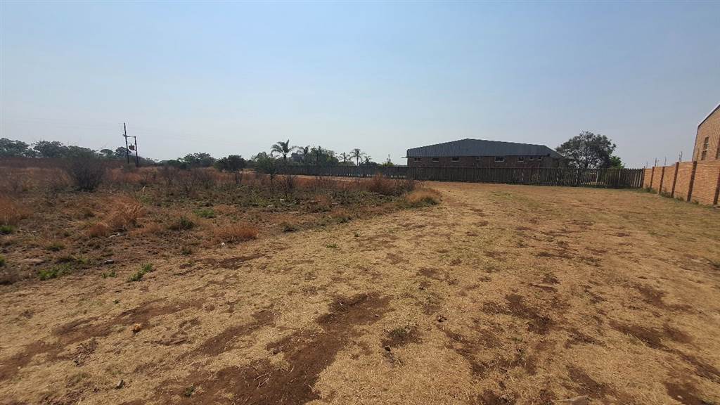 1 ha Land available in Derdepoort photo number 1