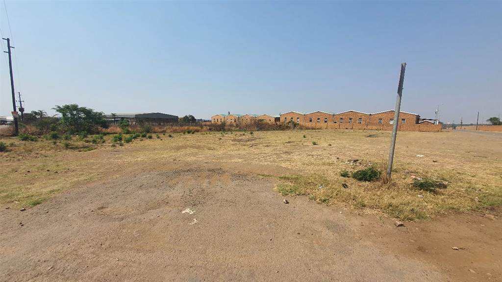 1 ha Land available in Derdepoort photo number 27