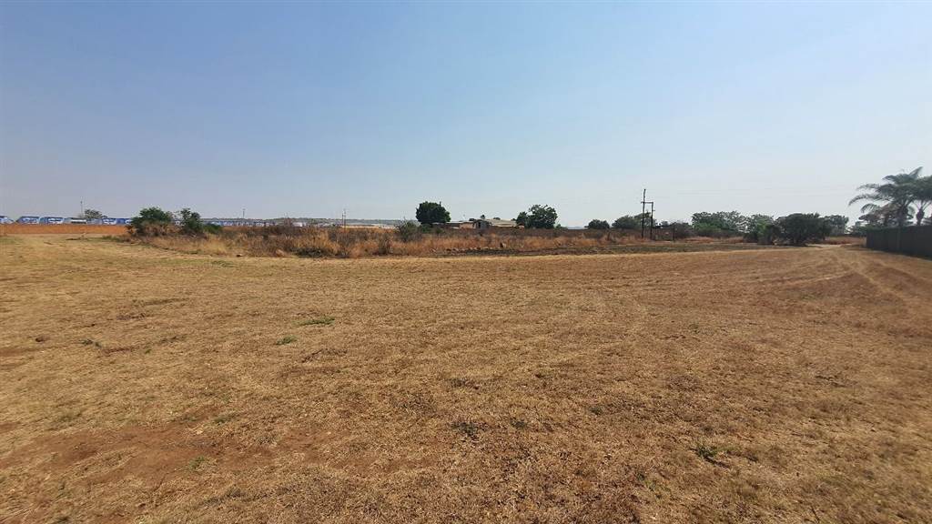 1 ha Land available in Derdepoort photo number 30