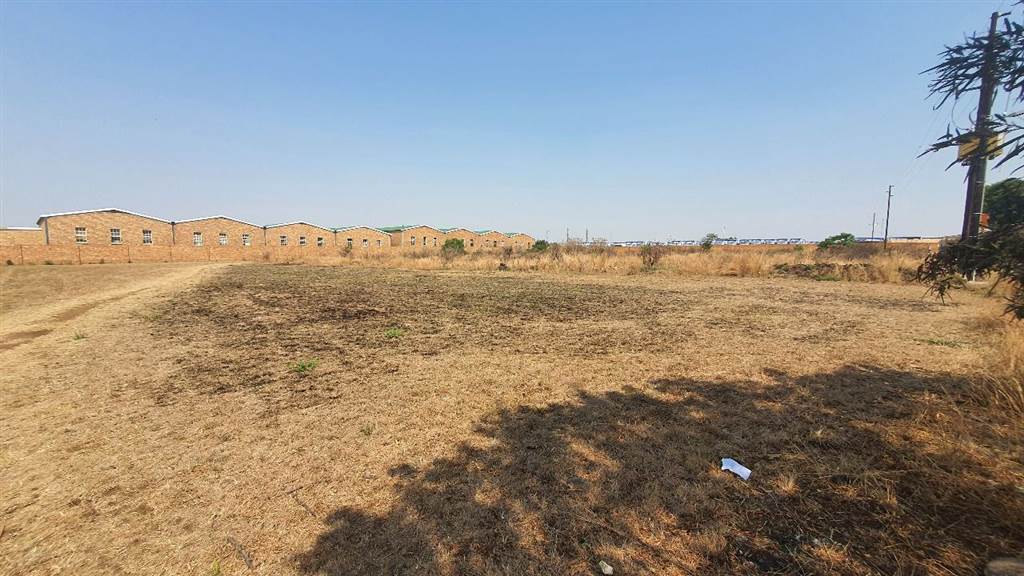 1 ha Land available in Derdepoort photo number 3