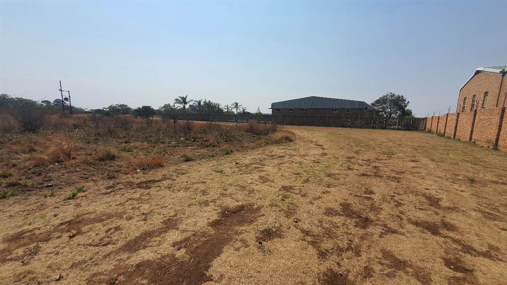 1 ha Land available in Derdepoort photo number 12