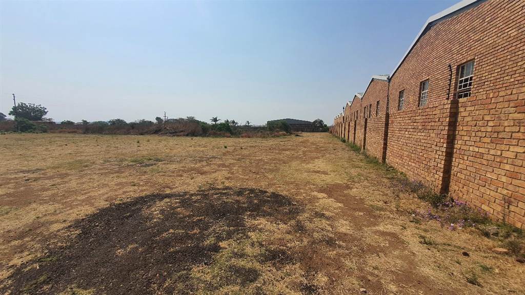 1 ha Land available in Derdepoort photo number 5