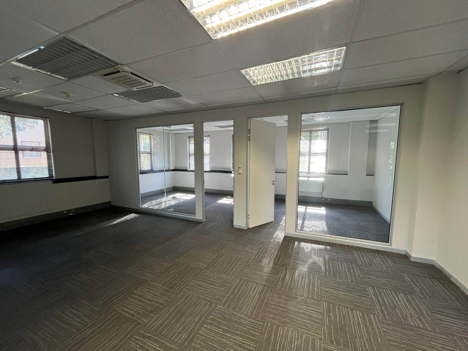 559  m² Commercial space in Sandown photo number 17