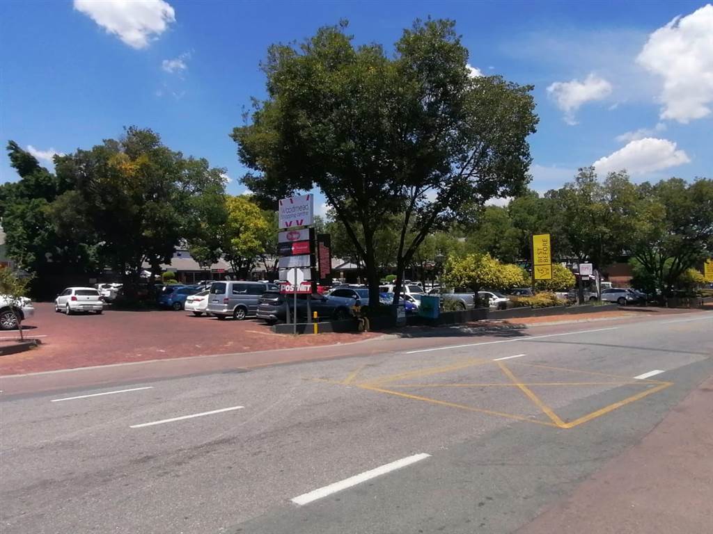 12718  m² Retail Space in Woodmead photo number 6