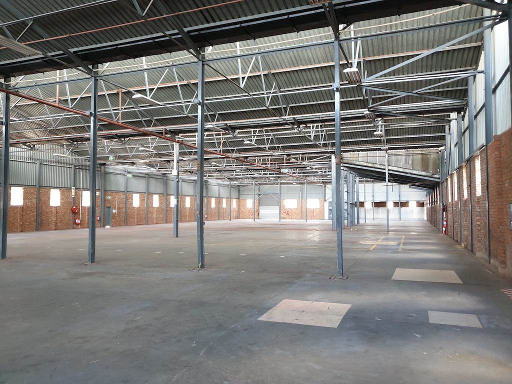 2555  m² Industrial space in Isando photo number 4