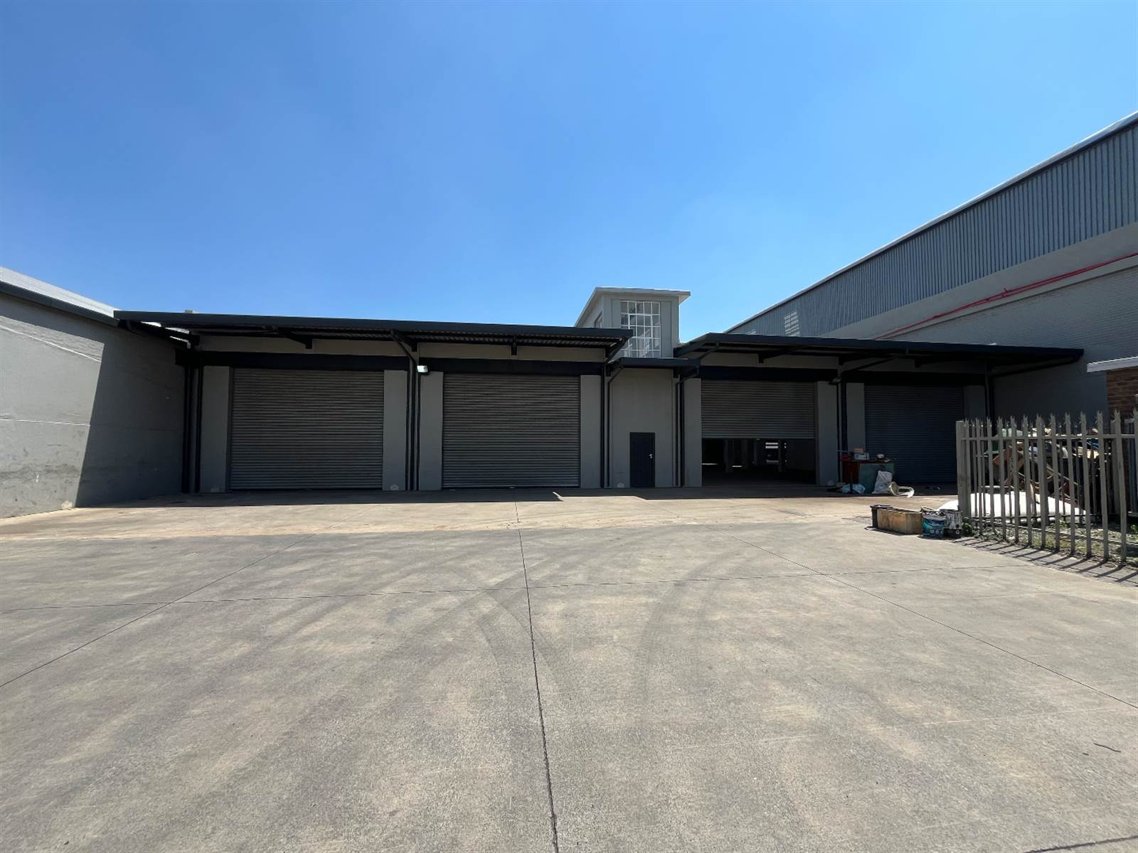 1369  m² Commercial space in Benoni South photo number 13