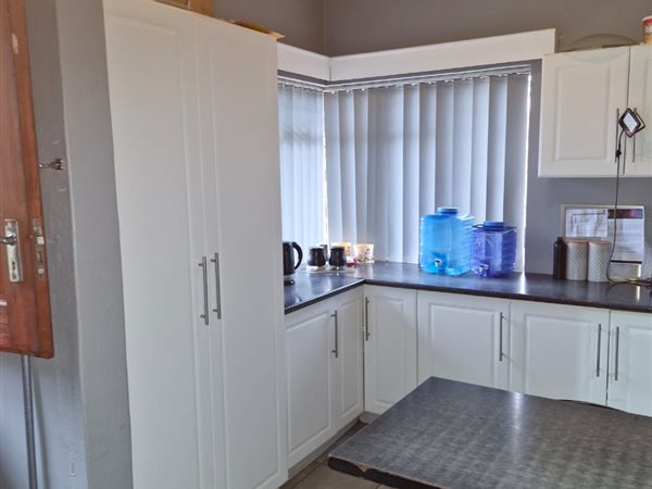 3 Bedroom House 3 Bedroom House