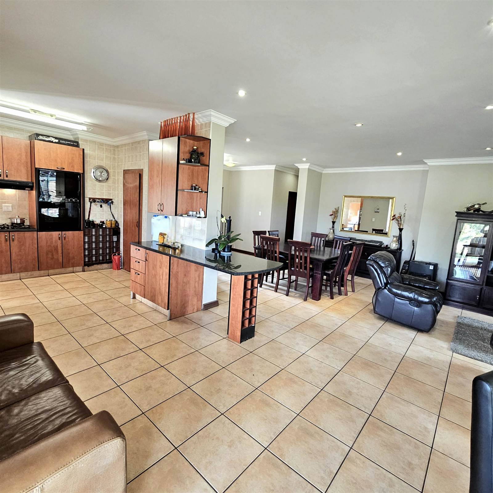 4 Bed House in Highveld photo number 3
