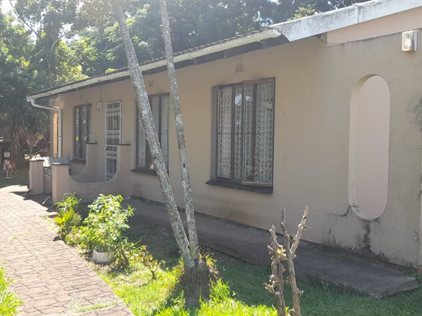 2 Bed House in Doon Heights