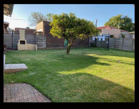 3 Bed House in Germiston Central photo number 14