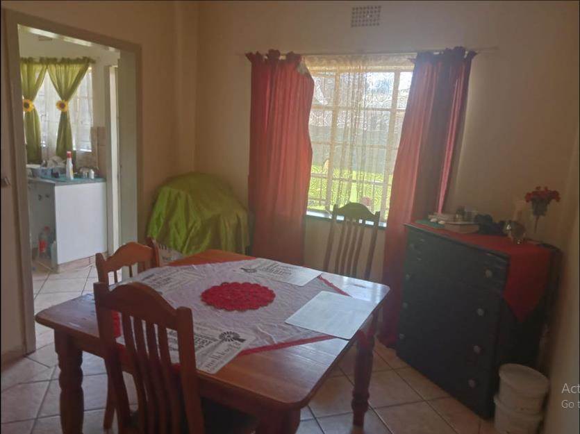 3 Bed House in Germiston Central photo number 9