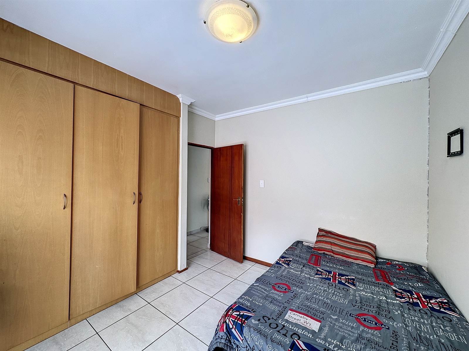 4 Bed House in Pretorius Park photo number 25