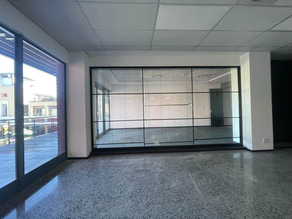 1095  m² Commercial space in Century City photo number 19
