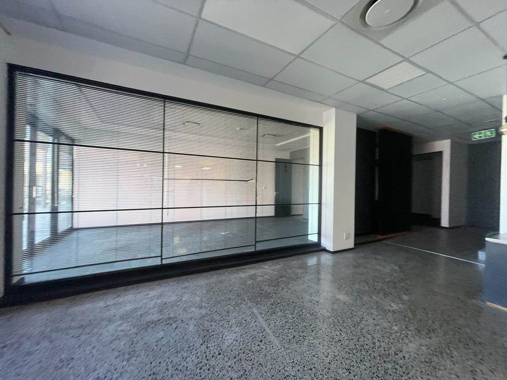 1095  m² Commercial space in Century City photo number 24
