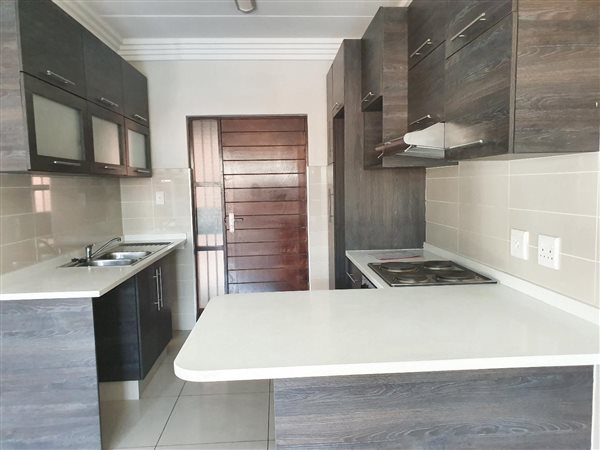 3 Bed Apartment