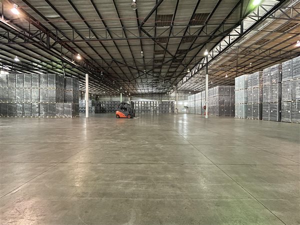 5 967 m² Industrial space 5 967 m² Industrial space