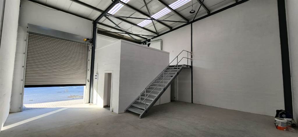 132  m² Industrial space in Parklands photo number 11