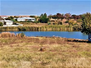 1235 m² Land available in Vaal Dam